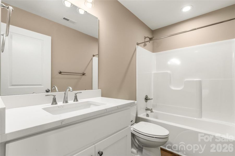 Image 31 of a home in .