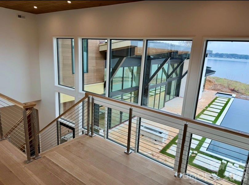 Image 42 of a home in .