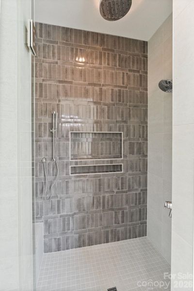 Custom Walk In Shower