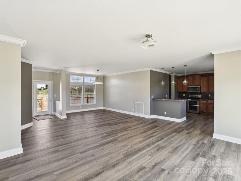 Image 19 of a home in .