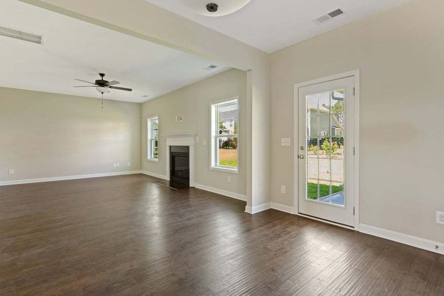 Great Room with Fireplace Option Great Room with Fireplace Option