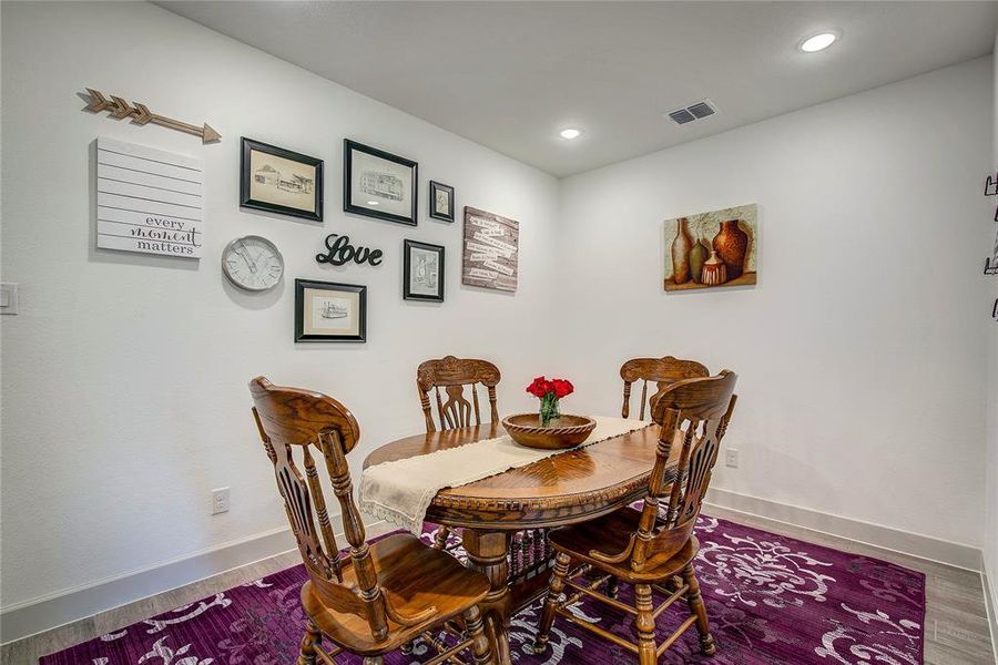 Furnished interior view inside a new home in , Lavon (Image 23).