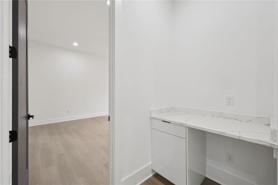 Spacious, unfurnished interior of a new home in , Auburn (Image 44).