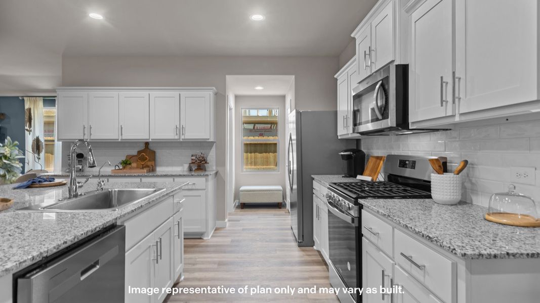 Furnished interior view inside a new home in Homestead at Parks Bell Ranch, Odessa (Image 6).