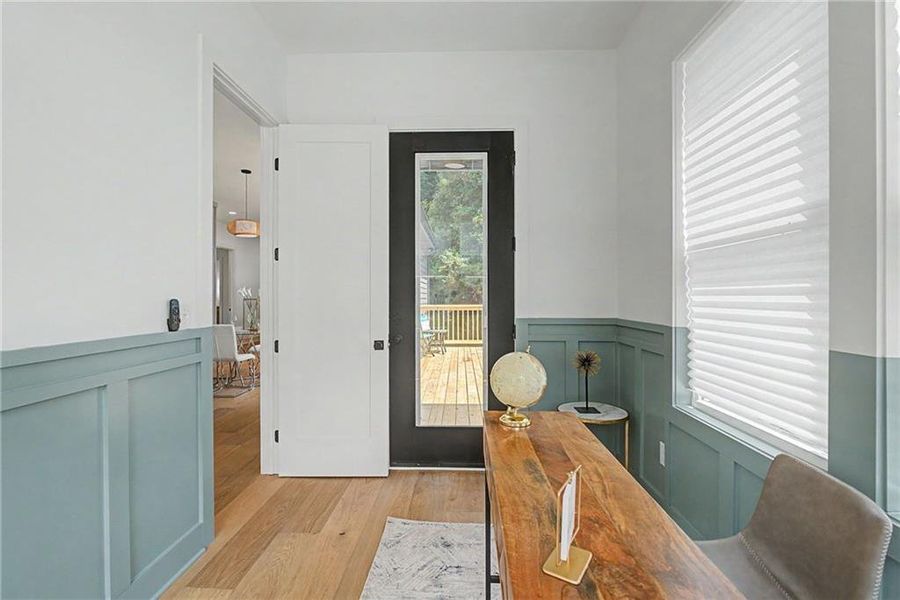 Furnished interior view inside a new home in , Atlanta (Image 10).