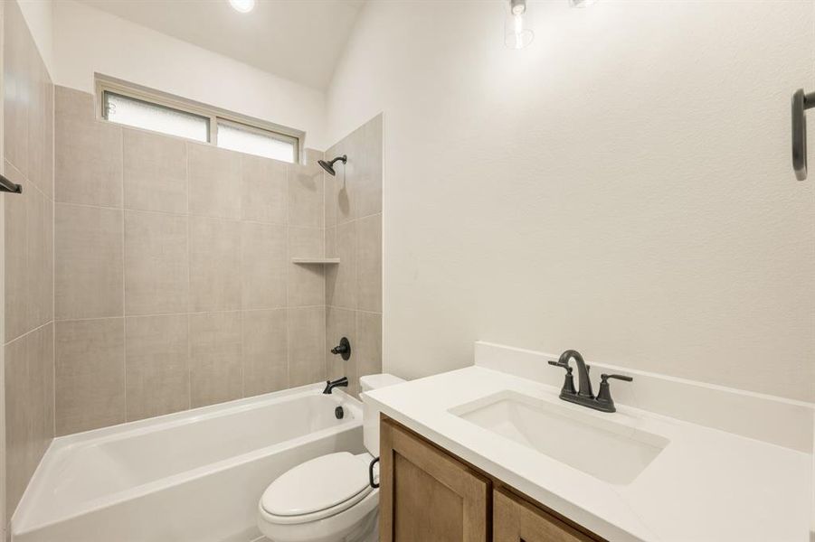 Furnished interior view inside a new home in Sunrise at Garden Valley 60-79, Waxahachie (Image 16).