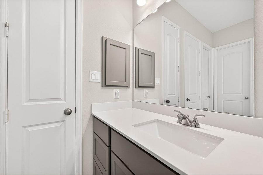 Furnished interior view inside a new home in StoneCreek Estates, Richmond (Image 44). Furnished interior view inside a new home in StoneCreek Estates, Richmond (Image 44).