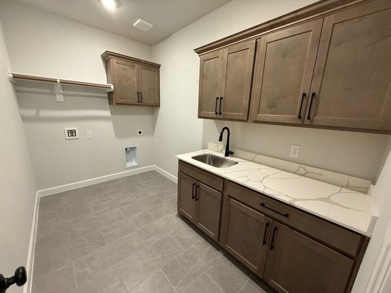 Furnished interior view inside a new home in Wellborn Settlement, College Station (Image 4).