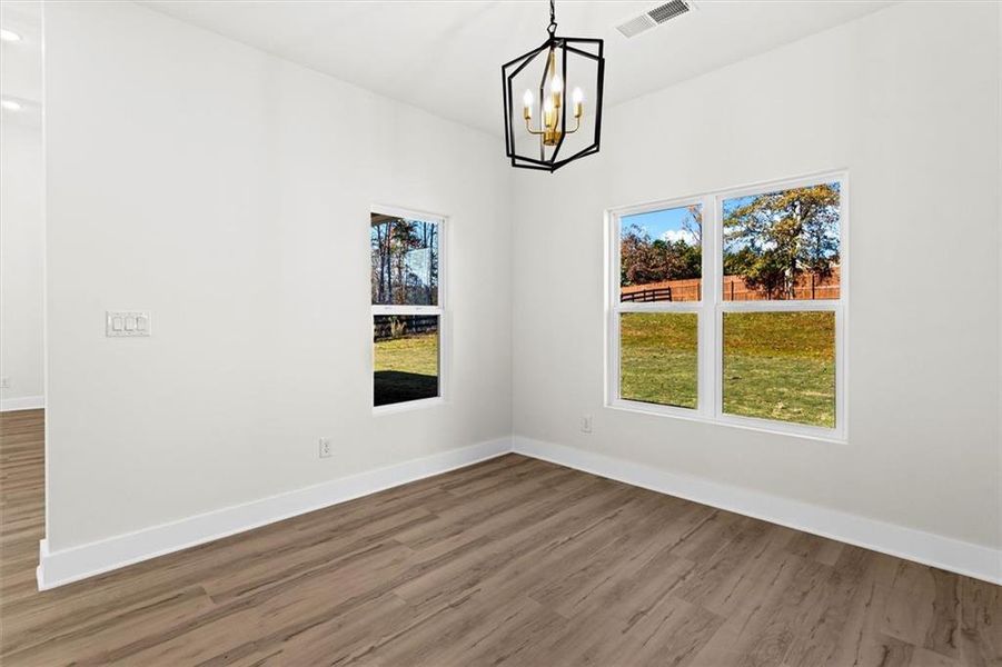 Spacious, unfurnished interior of a new home in , Gainesville (Image 61).
