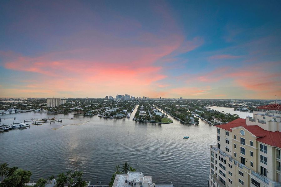 153 Seabreeze Blvd u1803 twilight_009 153 Seabreeze Blvd u1803 twilight_009