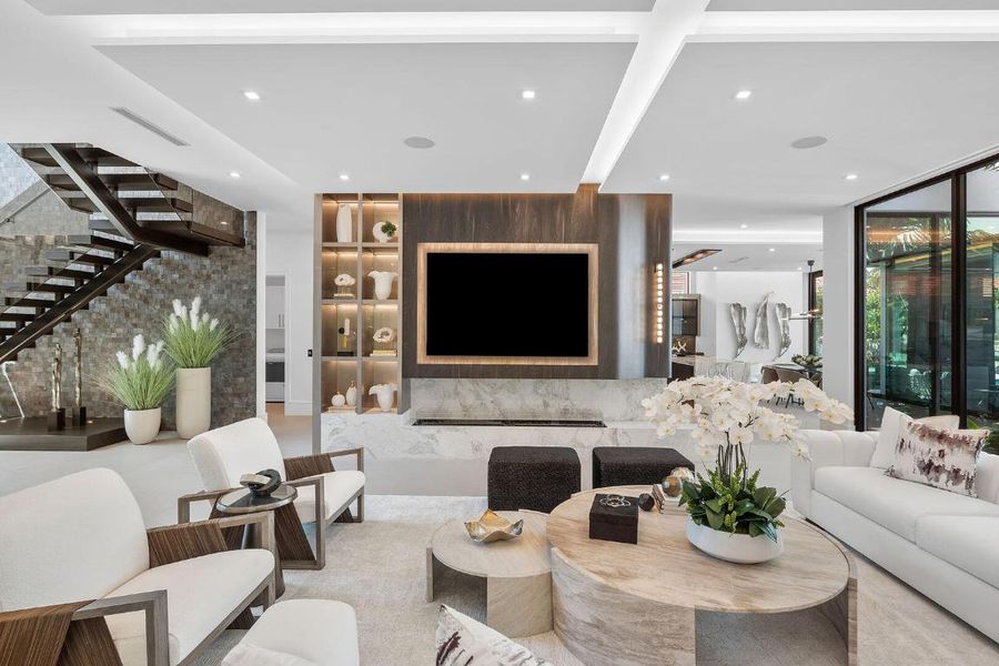 169_Coconut_Palm_Road_11