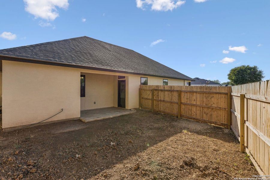Exterior details and patio area of a home in , Seguin (Image 36).