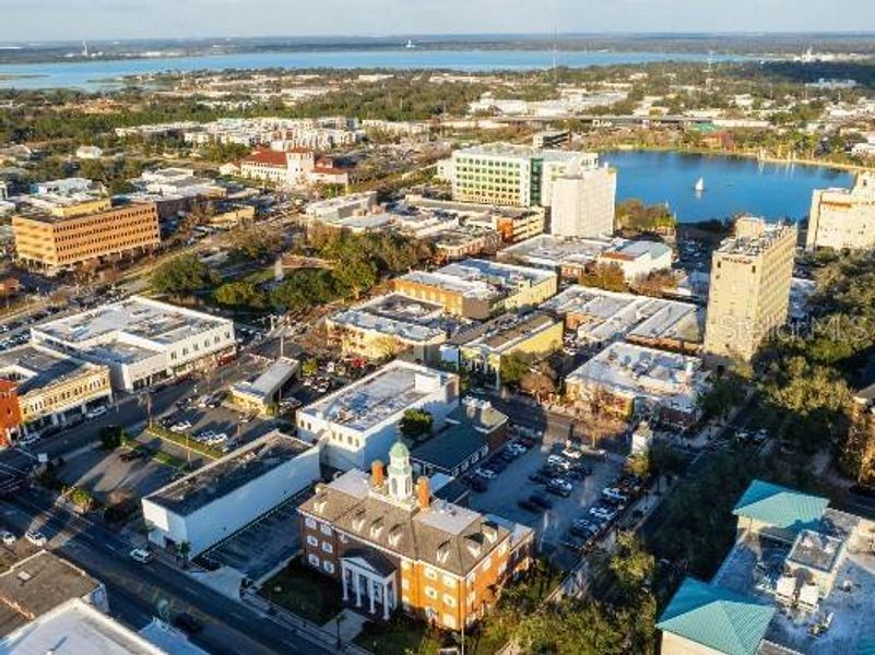 Image 21 of a home in Applewood Reserve.