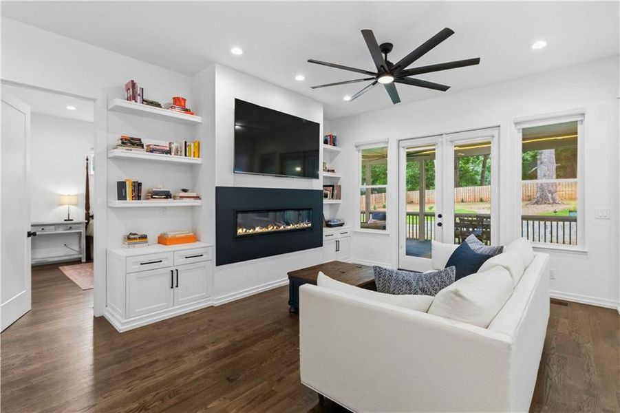 Furnished interior view inside a new home in , Decatur (Image 12).