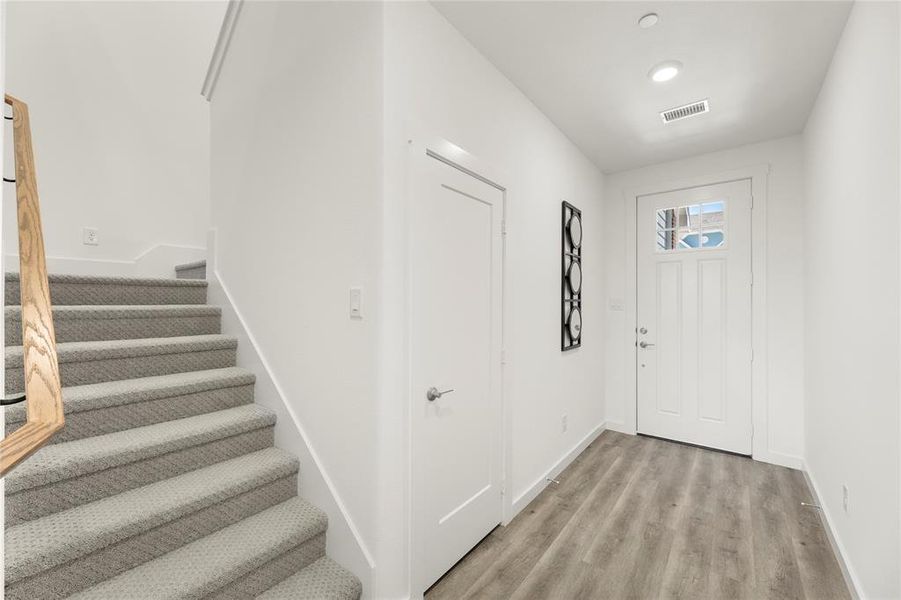 03. 730 Tower - Entry 03. 730 Tower - Entry