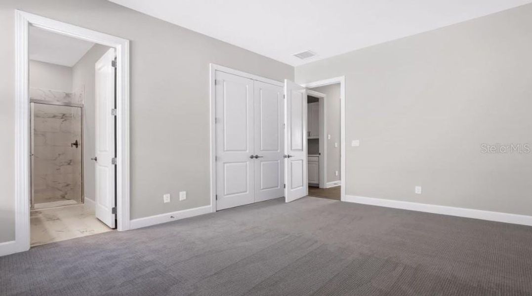 Spacious, unfurnished interior of a new home in Esplanade at Starling, Punta Gorda (Image 15). Spacious, unfurnished interior of a new home in Esplanade at Starling, Punta Gorda (Image 15).
