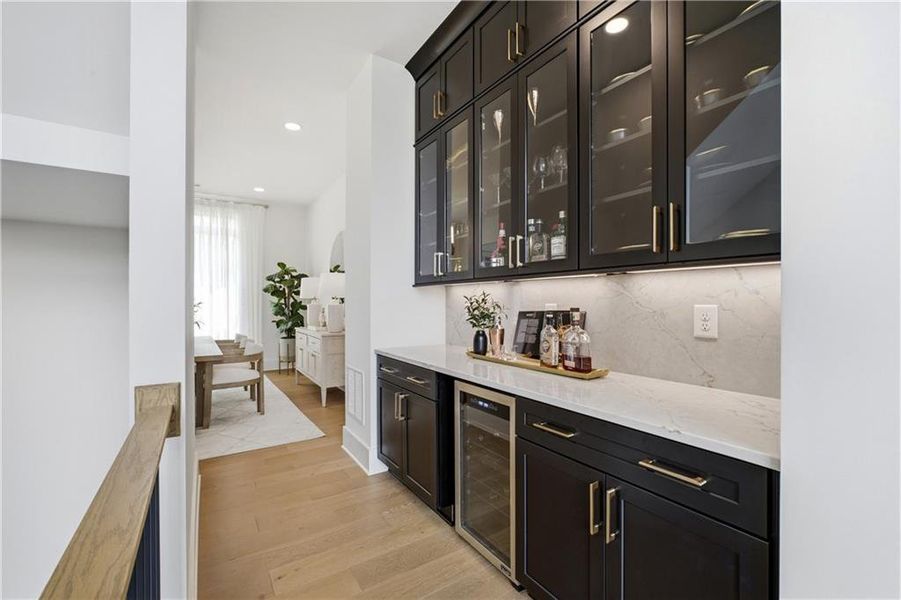 Furnished interior view inside a new home in , Alpharetta (Image 18).
