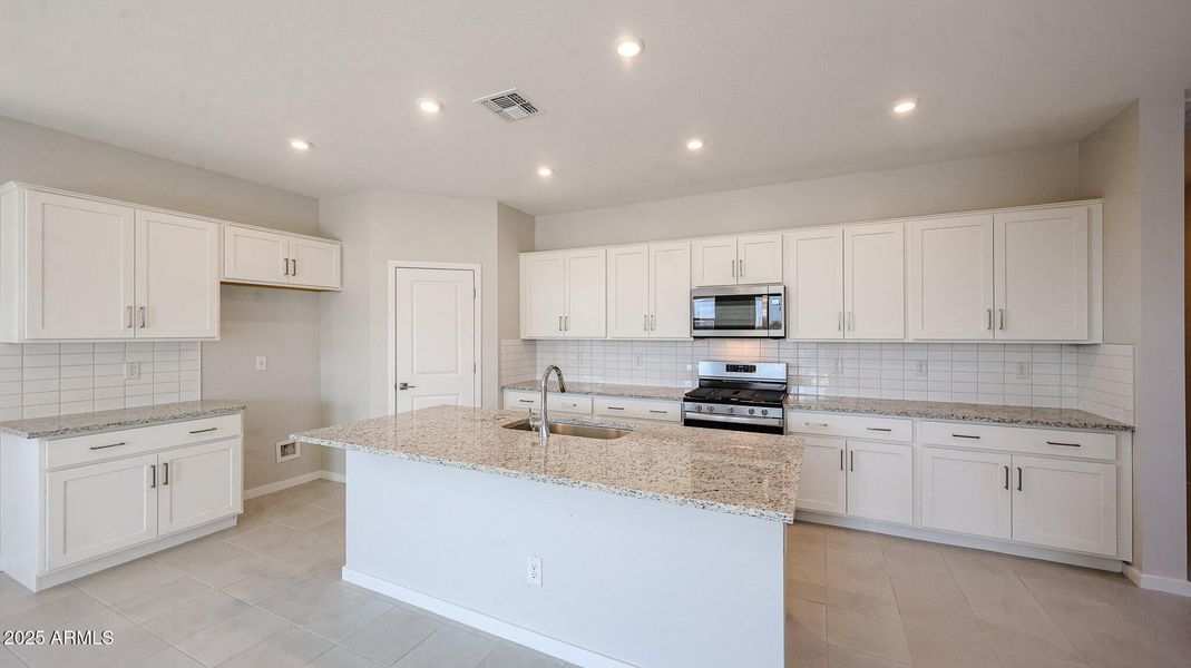 02_new-home-for-sale_Phoenix-West-Valley 02_new-home-for-sale_Phoenix-West-Valley