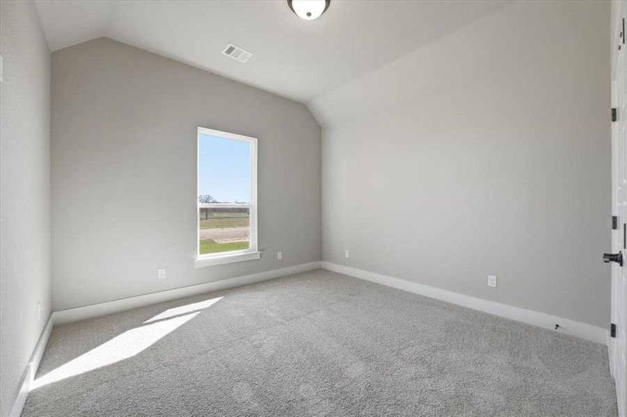 Spacious, unfurnished interior of a new home in Zion Valley, Springtown (Image 19).