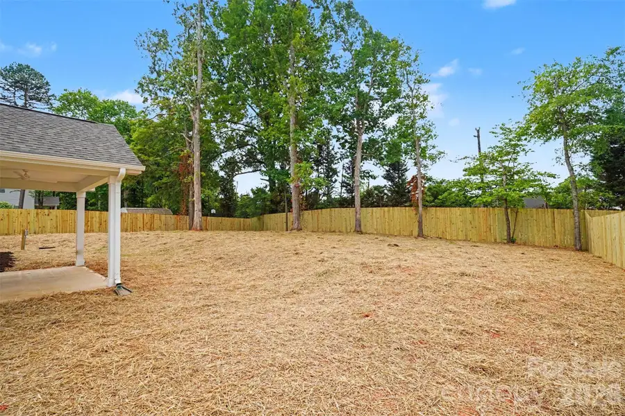 Exterior details and patio area of a home in , Mint Hill (Image 4).