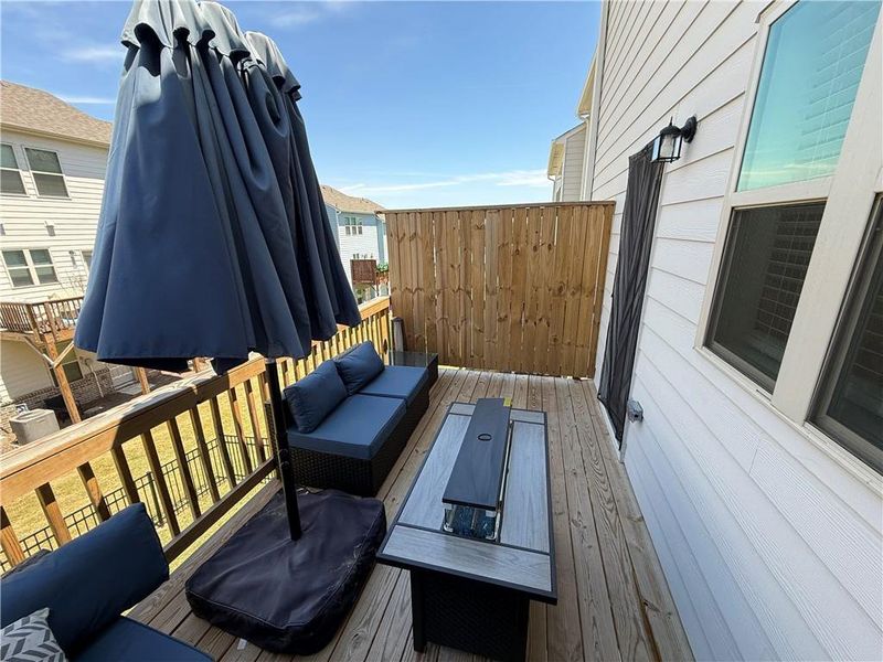 Exterior details and patio area of a home in , Mableton (Image 30).