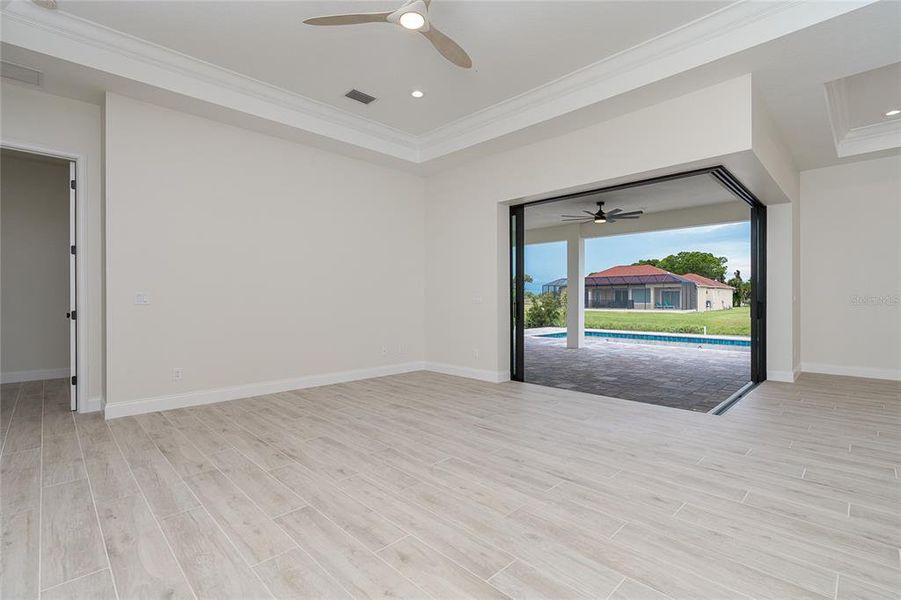 Catalina built at 211 Tournament Rd