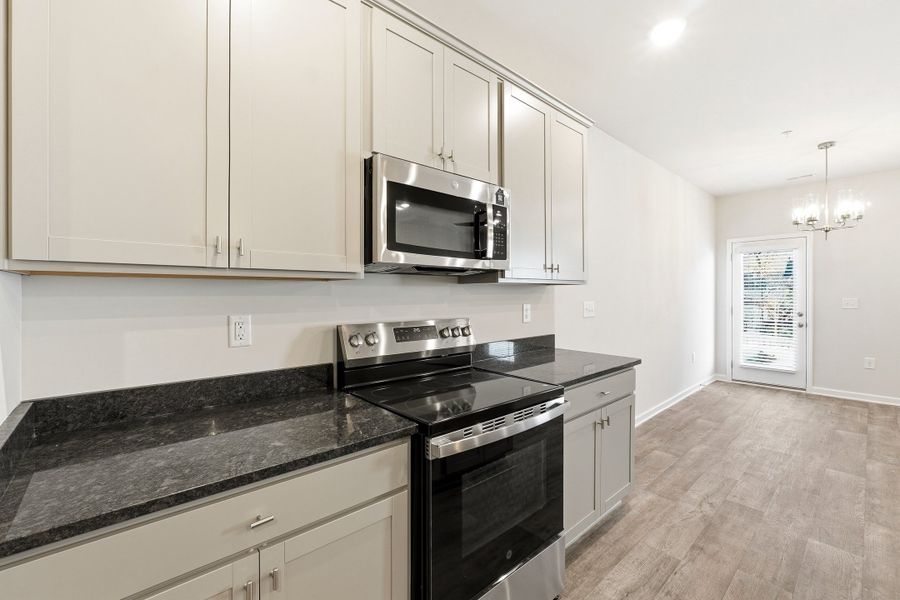 Palmetto, GA New Home.  - Slide 7