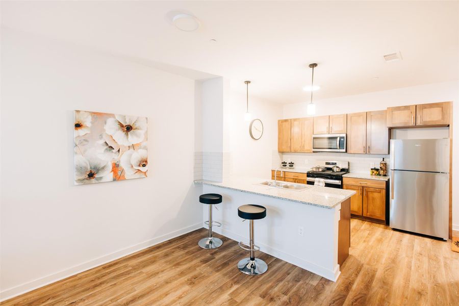 The images shown are representative photos and may not depict the exact unit available. Finishes, layouts, views, and features may vary from unit to unit.