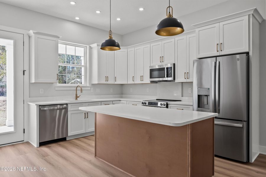 Furnished interior view inside a new home in , Palatka (Image 3).