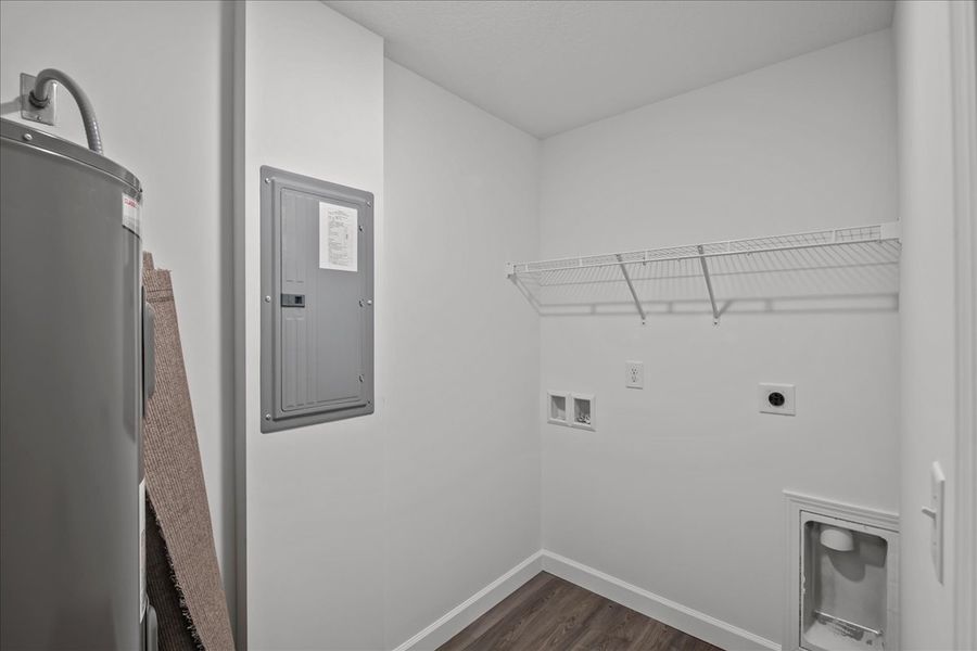 Representative unfurnished interior of a home built from the Lexington by Enchanted Homes in Arcadia Village, Spartanburg (Image 24).