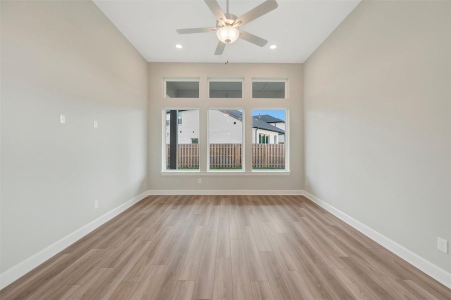 Spacious, unfurnished interior of a new home in COLTON - Reserve Collection, Todd Mission (Image 23).