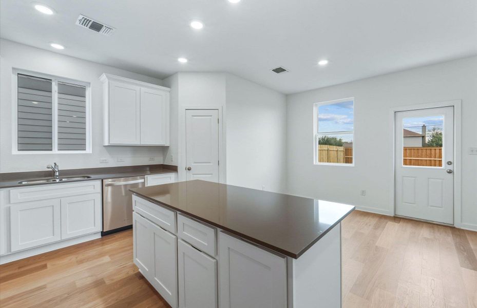Furnished interior view inside a new home in La Cima, San Marcos (Image 3). Furnished interior view inside a new home in La Cima, San Marcos (Image 3).