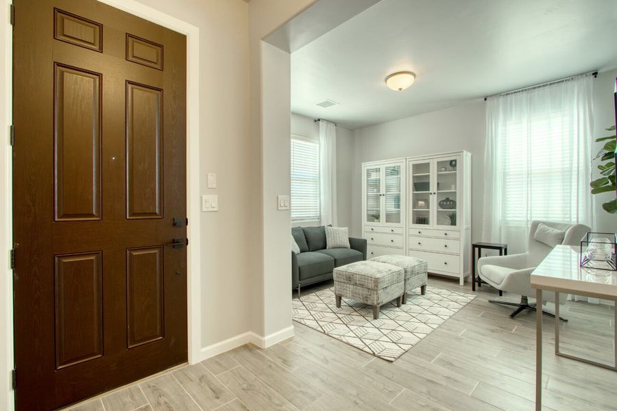 Representative furnished interior of a home built from the Sage by Hakes Brothers in Hillside Park, El Paso (Image 5).