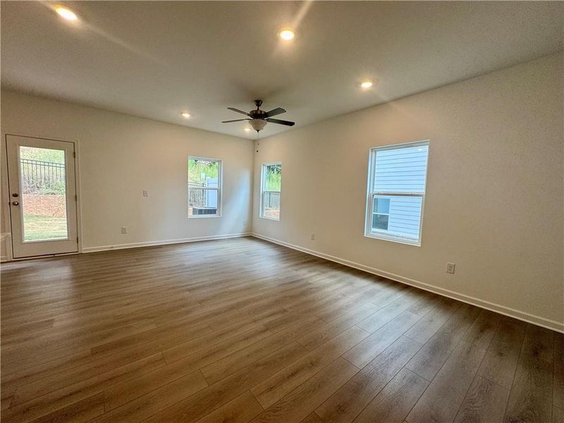 Spacious, unfurnished interior of a new home in , Flowery Branch (Image 23).