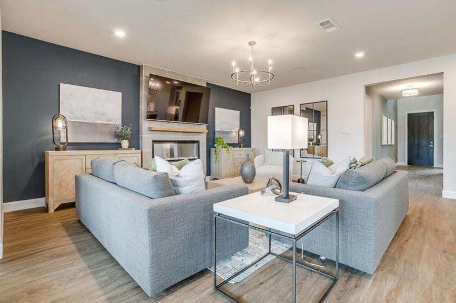 Furnished interior view inside a new home in Creekside, Royse City (Image 17). Furnished interior view inside a new home in Creekside, Royse City (Image 17).