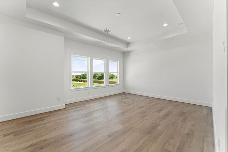 Photos are from another home completed with the same floor plan Photos are from another home completed with the same floor plan