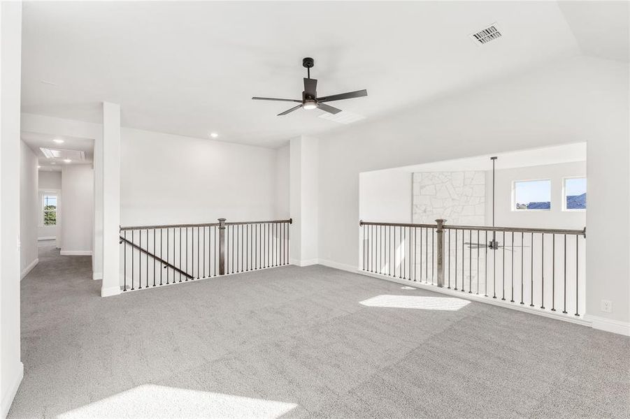 Spacious, unfurnished interior of a new home in Crystal Lake Estates, Red Oak (Image 19). Spacious, unfurnished interior of a new home in Crystal Lake Estates, Red Oak (Image 19).