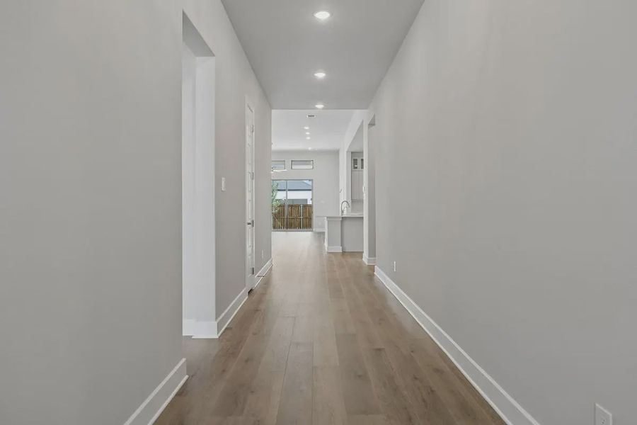 Spacious, unfurnished interior of a new home in The Grove Frisco, Frisco (Image 15).