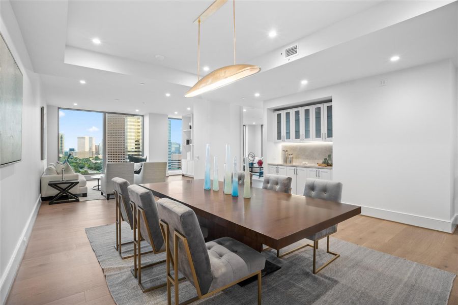 Furnished interior view inside a new home in Hawthorne, Houston (Image 17). Furnished interior view inside a new home in Hawthorne, Houston (Image 17).