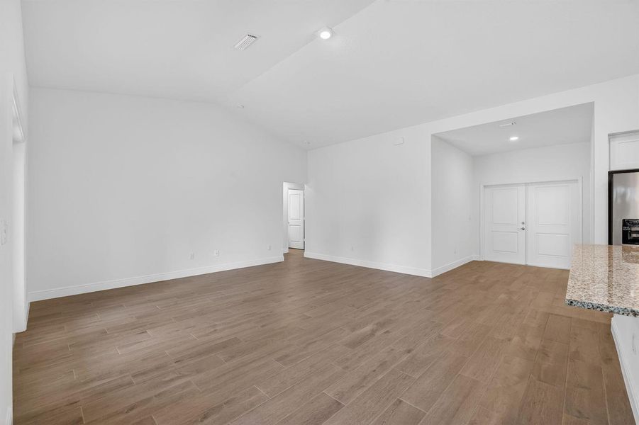 12-web-or-mls-3A5A1140 12-web-or-mls-3A5A1140