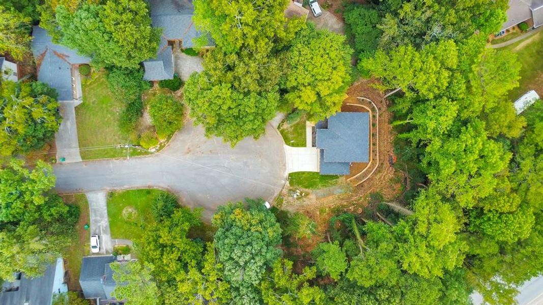 Image 40 of a home in .