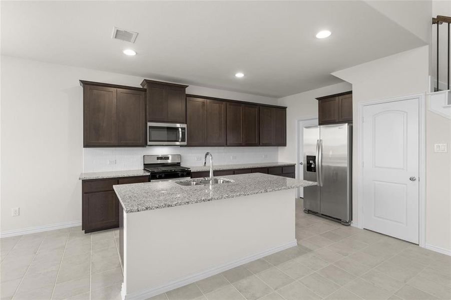 15 3324 Woodland Drive  Kitchen 2