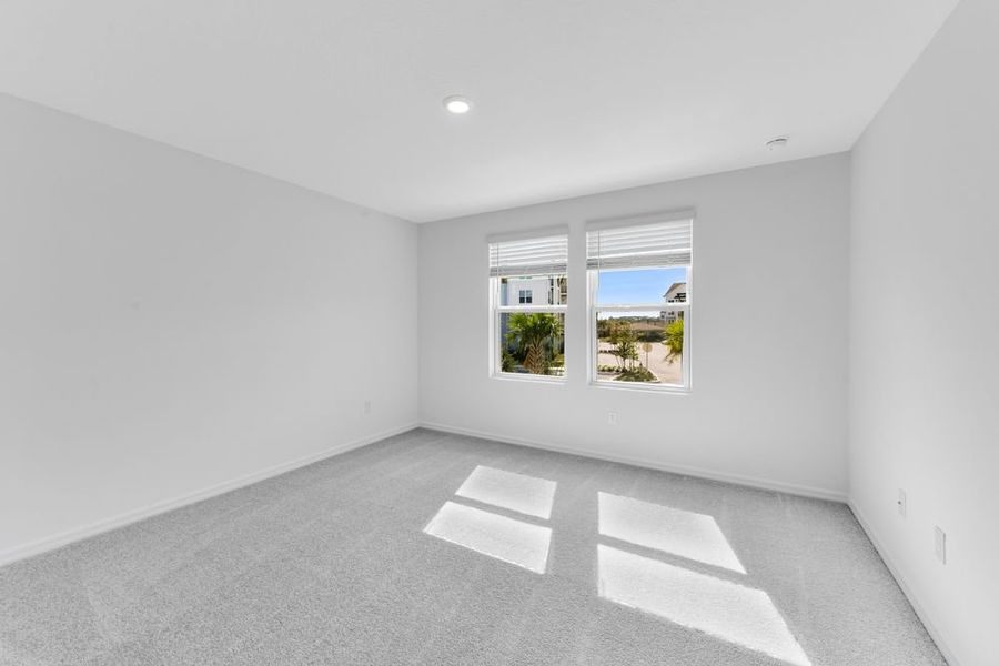 Spacious, unfurnished interior of a new home in Vinterra Townhomes, Nokomis (Image 8).