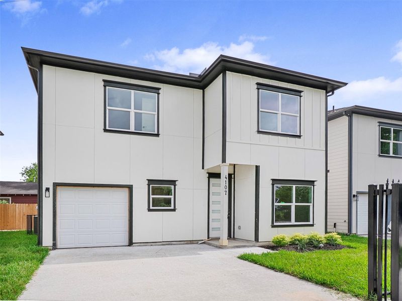 Front exterior of a new home in , Houston, TX, highlighting curb appeal (Image 2). Front exterior of a new home in , Houston, TX, highlighting curb appeal (Image 2).