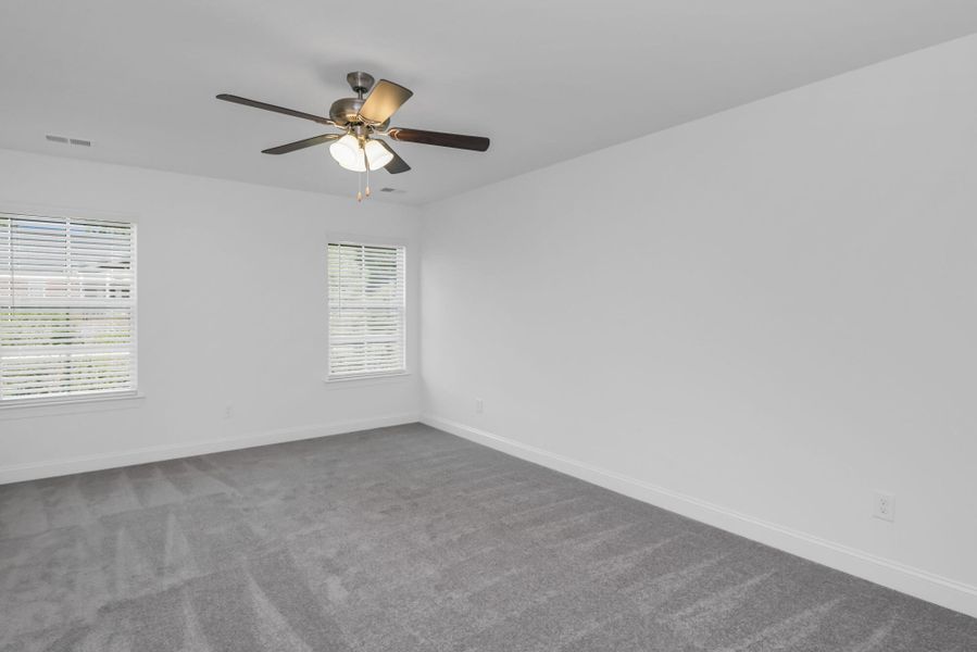 Spacious, unfurnished interior of a new home in Kensington Place Townhomes, Lexington (Image 29).