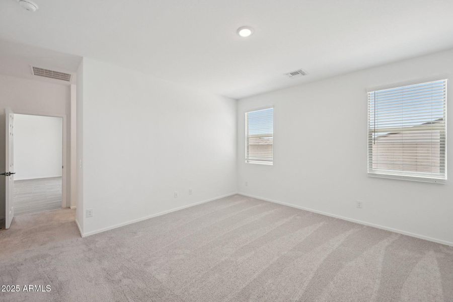 15-web-or-mls-W Bowker St-S2607-015