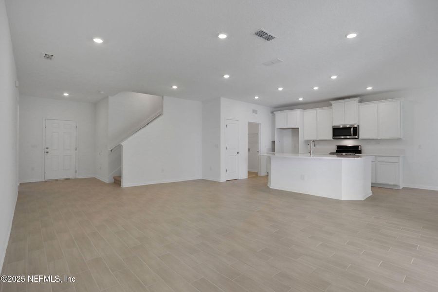 Spacious, unfurnished interior of a new home in Cordova Palms, St. Augustine (Image 25).