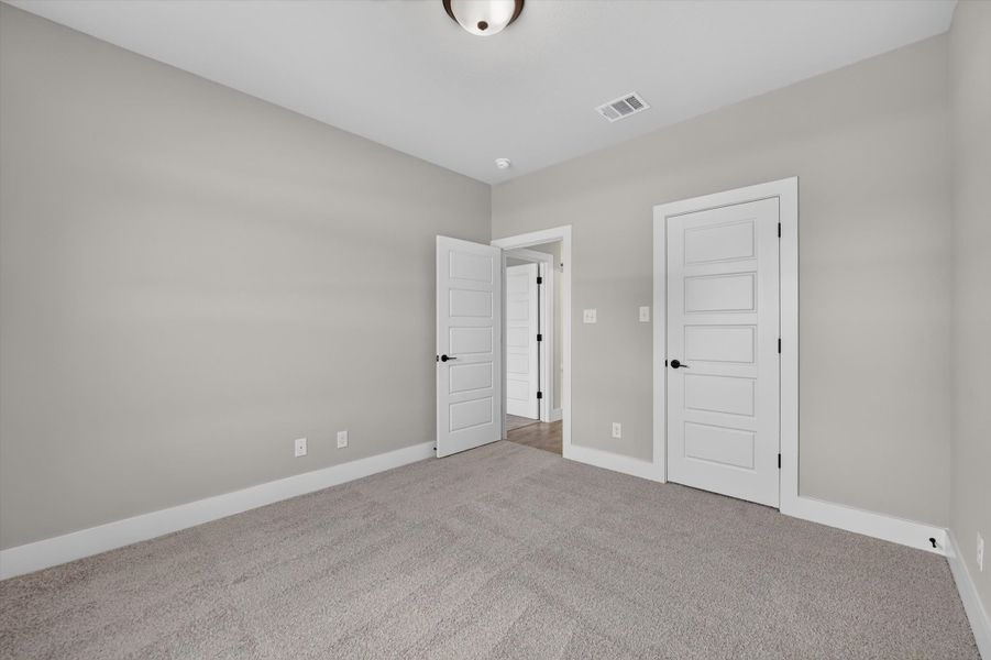 Spacious, unfurnished interior of a new home in Taylor Ranch, Springtown (Image 33).