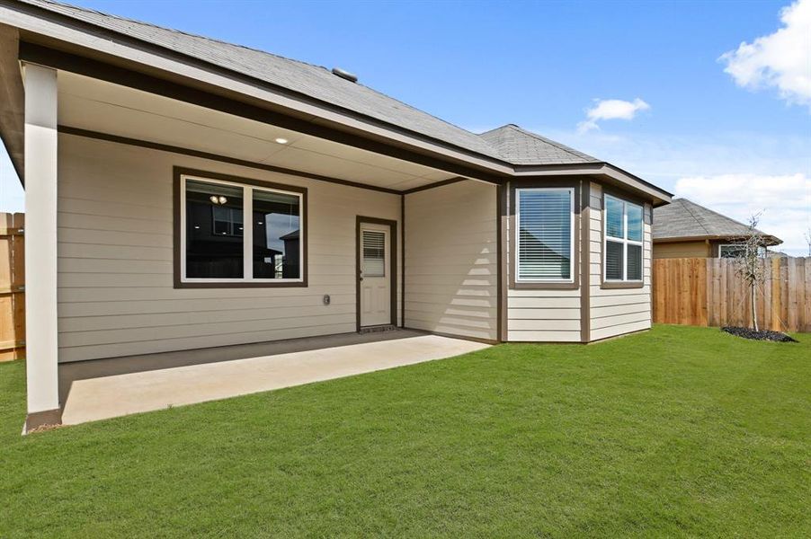 Front exterior of a new home in Deer Creek, Fort Worth, TX, highlighting curb appeal (Image 2). Front exterior of a new home in Deer Creek, Fort Worth, TX, highlighting curb appeal (Image 2).