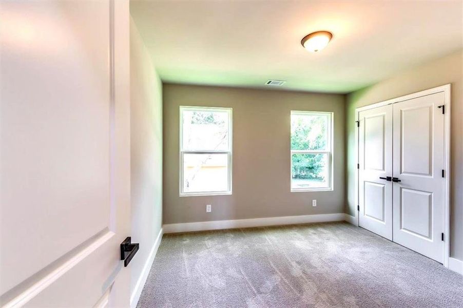 Spacious, unfurnished interior of a new home in , Conyers (Image 13).